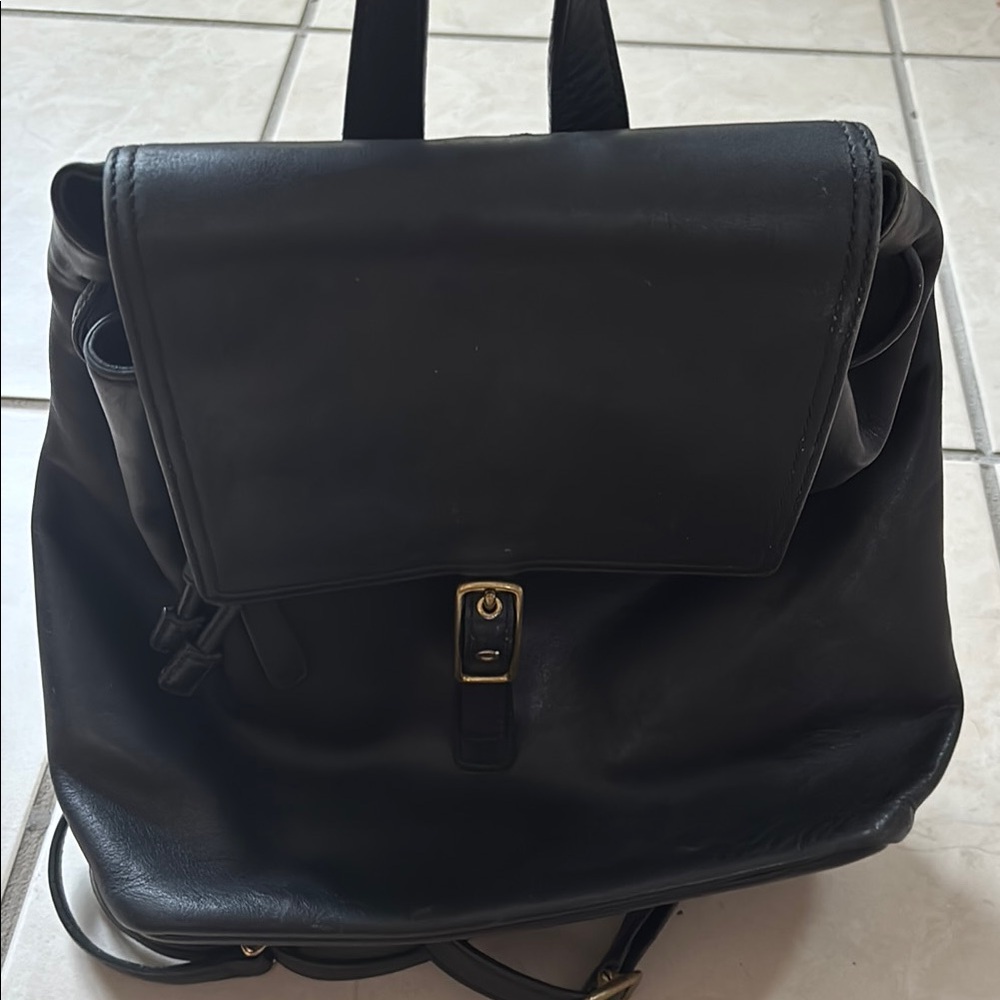 Vintage Coach90’s Black Leather Backpack with Gold Accents - Picture 2 of 9